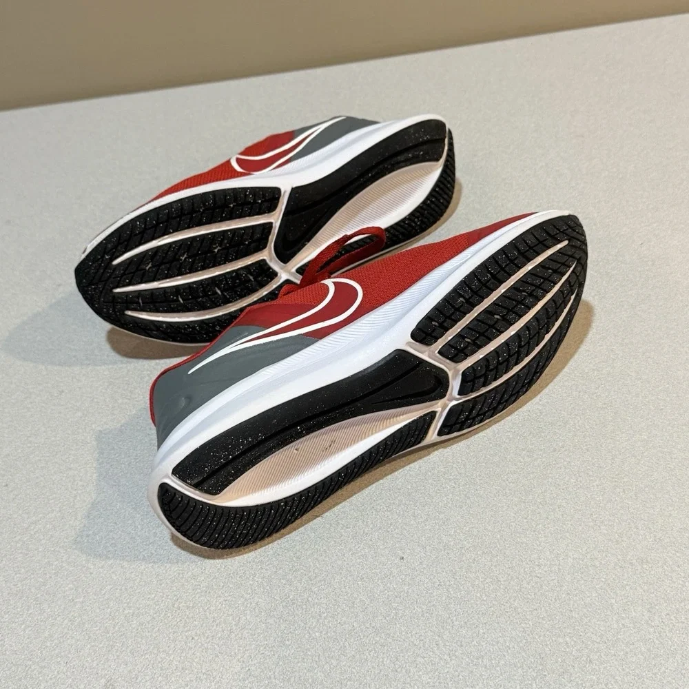 Nike star runner